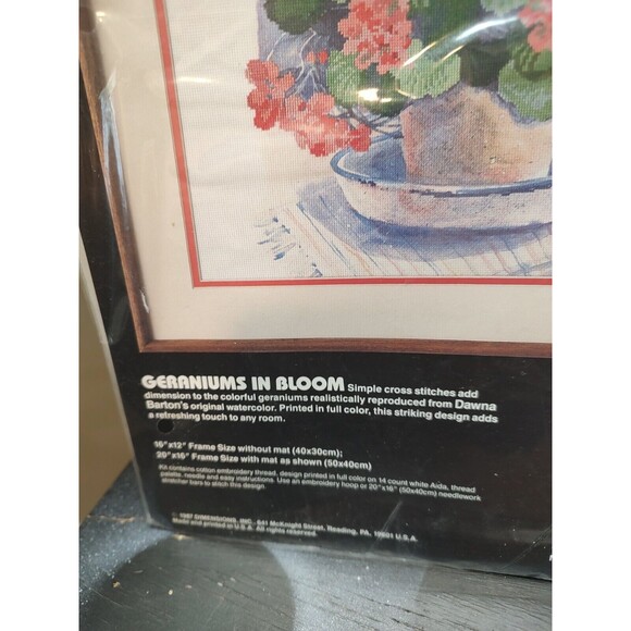 1989/1993 Dimensions Counted Cross Stitch Kit Peaceful Countryside & Bird Watch - Picture 10 of 13